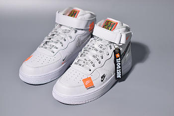 Just do it Nike Air Force 1 Low AQ8650-100