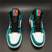 Air Jordan 1 Mid South Beach 852542-306 - 5