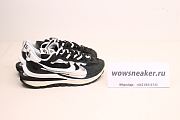 Nike Vaporwaffle Sacai Black White CV1363-001 - 3