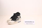 Nike Air Fear of God 1 String The Question AR4237-902 - 3