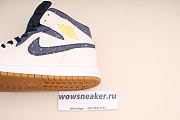 Air Jordan 1 Mid Jeter AH6342-104  - 3