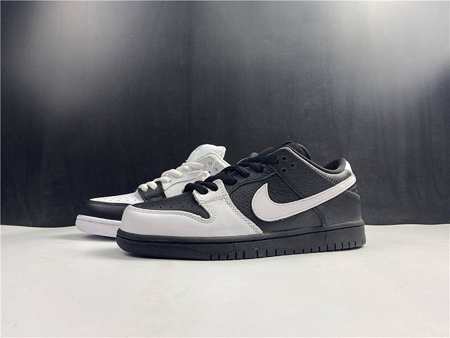 Nike SB Dunk Low Yin Yang 313170-023 - 1