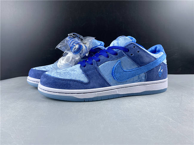 Strange Love X Nike SB Dunk Low Pro Blue CT2552-400  - 1