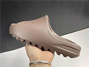 Adidas Yeezy Slide Earth Brown FV8425 - 2