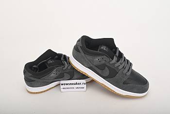 Nike SB Dunk Low Dark Grey Black Gum AR0778-001