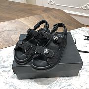 Chanel Sandals With Chain in Black - 5