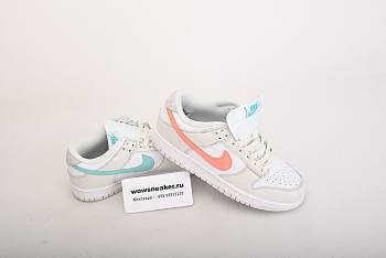 Nike Dunk Low Tropical Twist CW1590-101