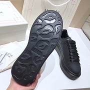 Alexander McQueen Oversized Black 553761WHGP01000 - 3