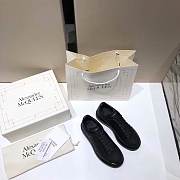 Alexander McQueen Oversized Black 553761WHGP01000 - 2