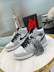 Air Jordan 1 Mid Light Smoke Grey 554725-092 - 5