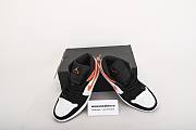 Air Jordan 1 Mid Shattered Backboard 554724-058 - 5