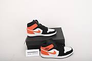 Air Jordan 1 Mid Shattered Backboard 554724-058 - 6