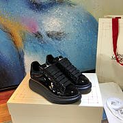 Alexander McQueen Oversized Black Patent 662645WIA33 - 2