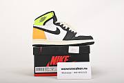 Air Jordan 1 High OG University Gold 555088-118 - 5