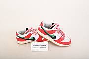 Frame Skate x Nike SB Dunk Low CT2550-600 - 1