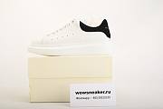 Alexander McQueen Oversized Ivory Black 553770WHGP79061 - 2