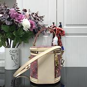 Louis Vuitto Cannes Boite M43986HB 15x17x15 CM - 4