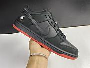 Nike SB Dunk Low Black Pigeon 883232-008 - 2