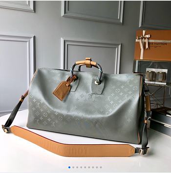 LV Keepall Bandoulière 50 Size 50x29x23CM
