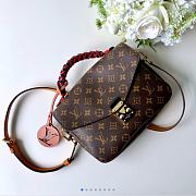 Louis Vuitto Pochette M43984  25 x 19 x 7 CM - 2