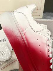 Alexander McQueen Oversized White and Red Velvet Spray - 5