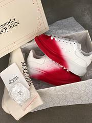 Alexander McQueen Oversized White and Red Velvet Spray - 6