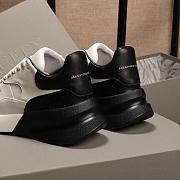 Alexander McQueen Mesh Runner White and Black - 3