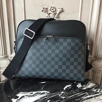 Louis Vuitton Dayton N41409 31x27x8.5 CM