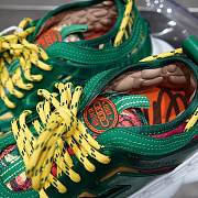 Versace Chain Reaction Trainers Green China Pattern - 6