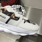 Versace Chain Reaction Trainers White Pattern - 2