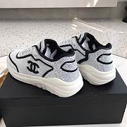 Chanel white shoe - 3