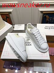 Alexander McQueen Oversized White Light Yellow - 5