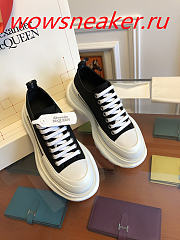 Alexander McQueen Tread Slick Lace Up - 6