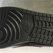 Air Jordan 1 Mid Multi Patent CV5276-001 - 2