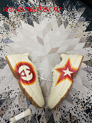 Gucci Essential sneaker for fashionistas - 2