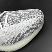 Adidas Yeezy Boost 350 V2 Blue Tint B37571 - 2