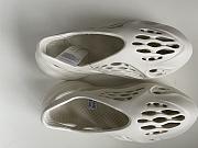 Adidas Yeezy Foam RNNR Sand FY4567 - 3