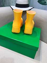 Bottega Veneta Egg Yolk Puddle Boots 640045V00P07123 - 3