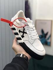 Off-White Vulcanized Leather Low Top Sneaker White - 4