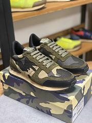Valentino Garavani Camouflage-Pattern Rockrunner Sneakers Green YS0723QRK - 2