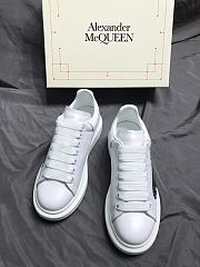 Alexander McQueen Oversized Black and White Butterfly - 3