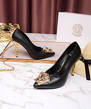 Versace La Medusa Attaching Leather Pumps Black - 5