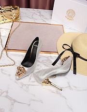 Versace La Medusa Attaching Leather Pumps Silver - 5