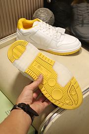 Off-White Out of Office Low-Top Sneakers White Yellow - 4