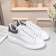 Alexander McQueen Oversized Ivory Grey - 2