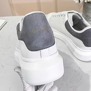 Alexander McQueen Oversized Ivory Grey - 3