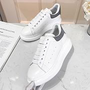 Alexander McQueen Oversized Ivory Grey - 6