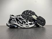 Balenciaga Runner Demna Black White 677403 W3R02 9010 - 5