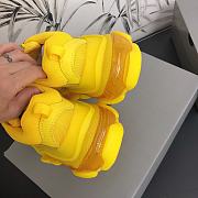 Balenciaga Triple S Clear Sole Yellow - 2
