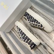 Dior Walk'n'Dior Sneaker Deep Blue Dior Oblique Embroidered Cotton KCK211OBE_S56B - 2